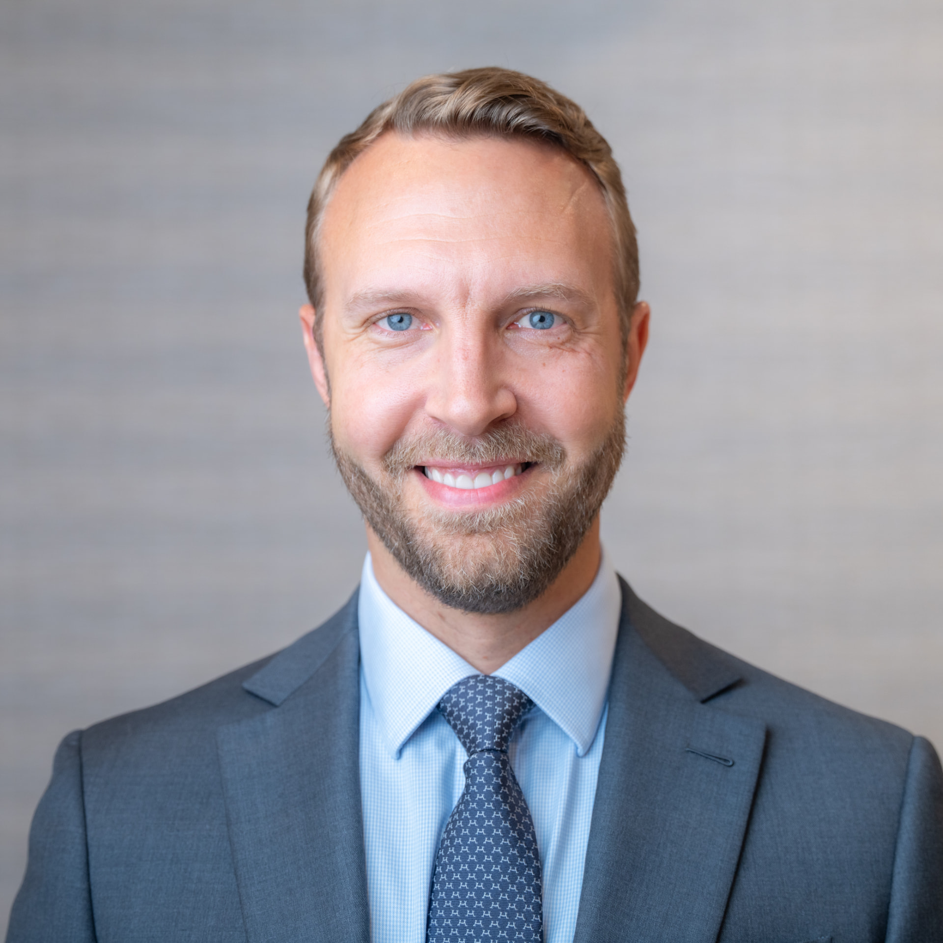 Portrait of Greg Debski, CFA, Portfolio Manager at Vero Beach Global Advisors