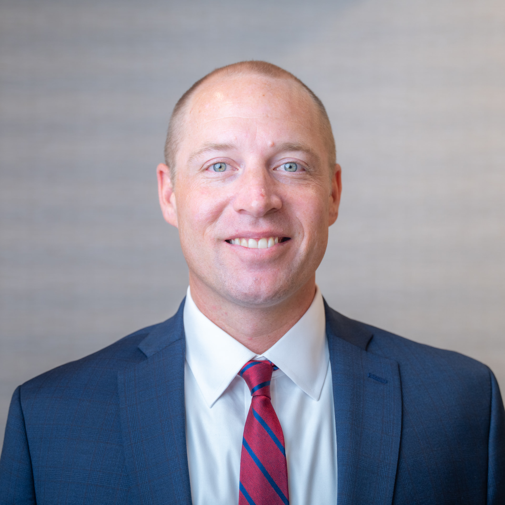 Portrait of Matt Oleksak, CFP®, Client Advisor at Vero Beach Global Advisors